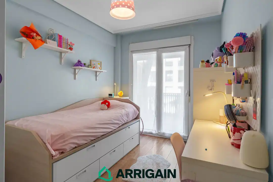 Bedroom of Flat for sale in Donostia - San Sebastián   with Heating and Terrace