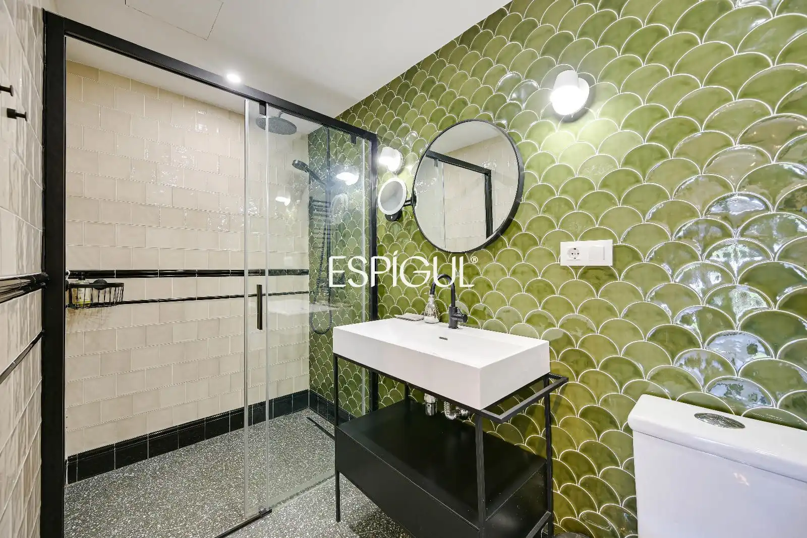 Bathroom of Houses for sale in Palafrugell  with Air Conditioner, Heating and Terrace