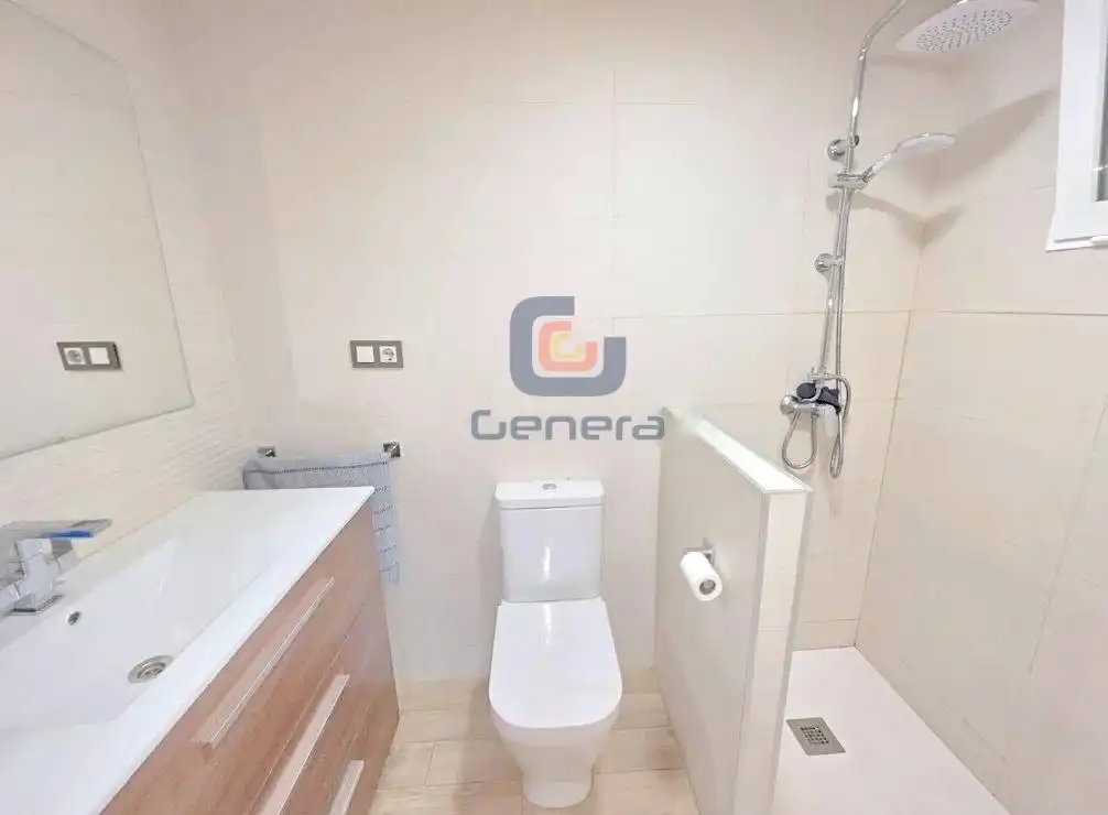 Baño de Piso en venta en Elche ciudad