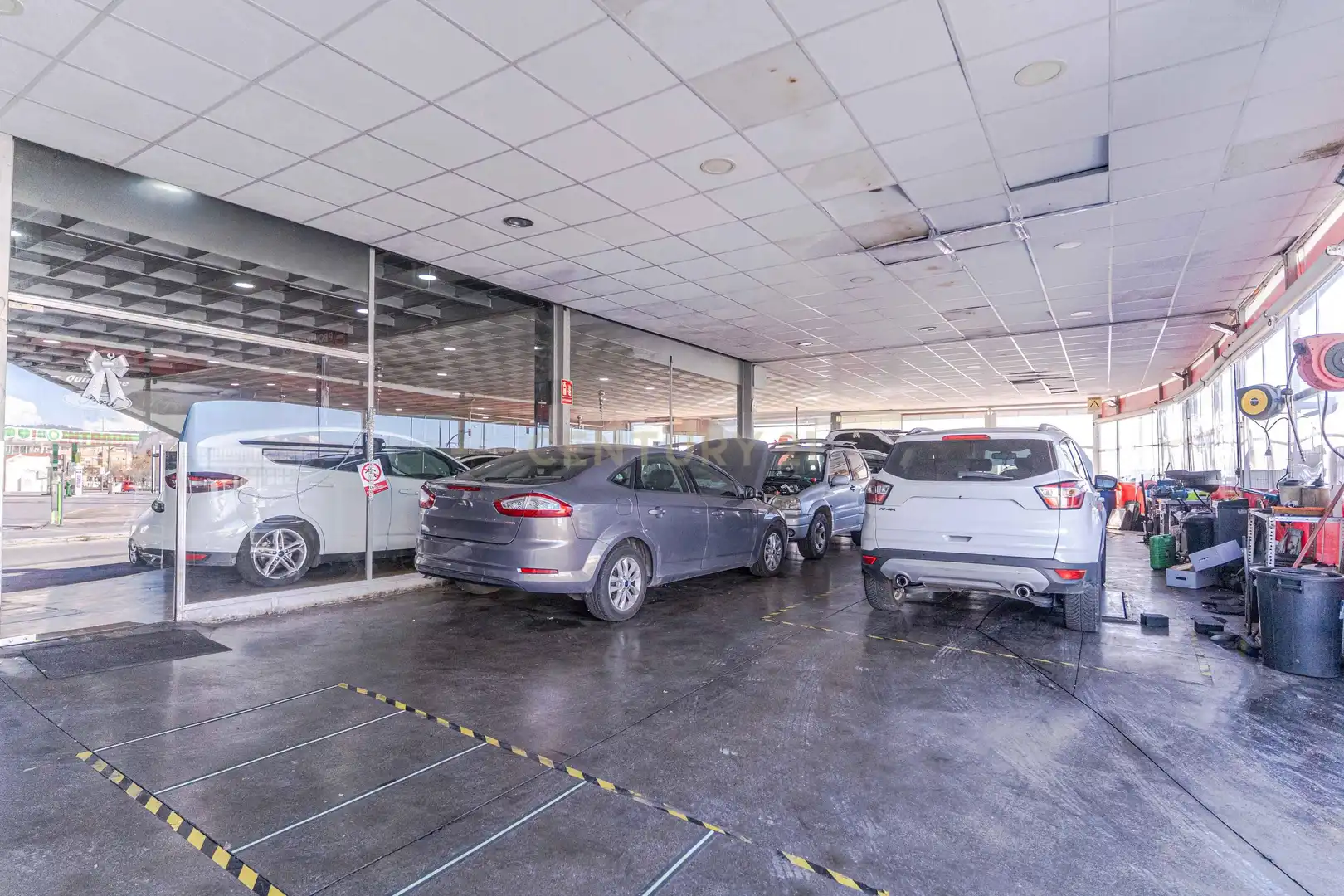 Parking of Commercial properties for sale in Albolote