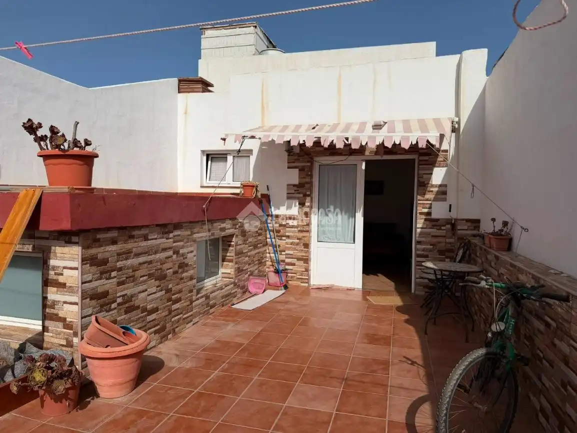 Casa adosada en venta en Centro - La Vega Alta