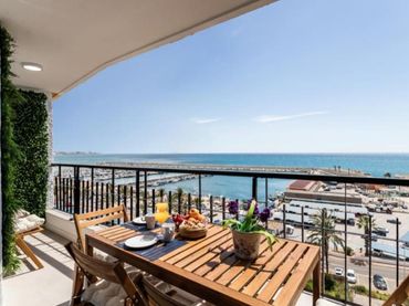 Wohnung mit Aufzug zum Verkauf in Puerto Deportivo Fuengirola 34
