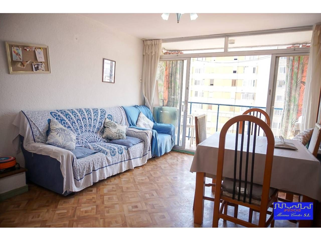 Bedroom of Flat for sale in L'Hospitalet de Llobregat  with Parquet flooring, Balcony and Alarm
