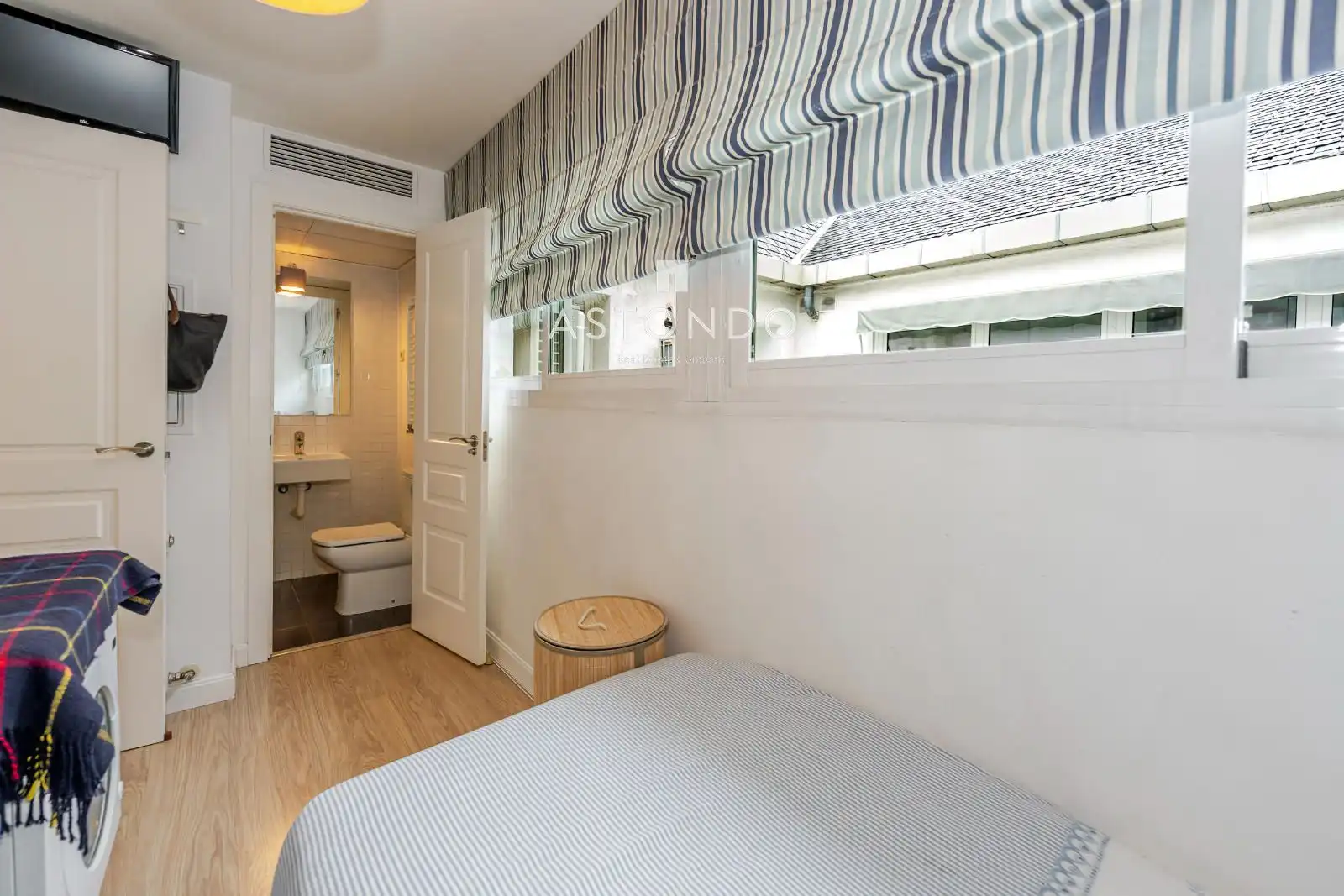Bedroom of Flat for sale in Hortaleza