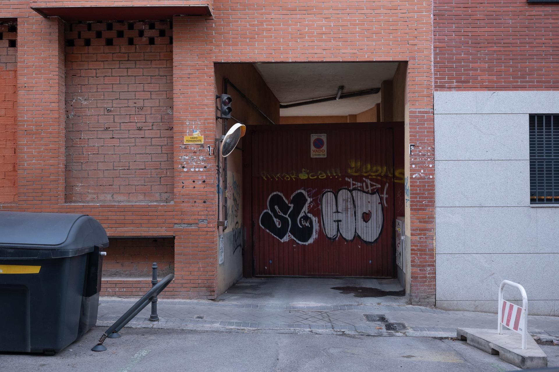Exterior view of Garage to rent in  Madrid Capital