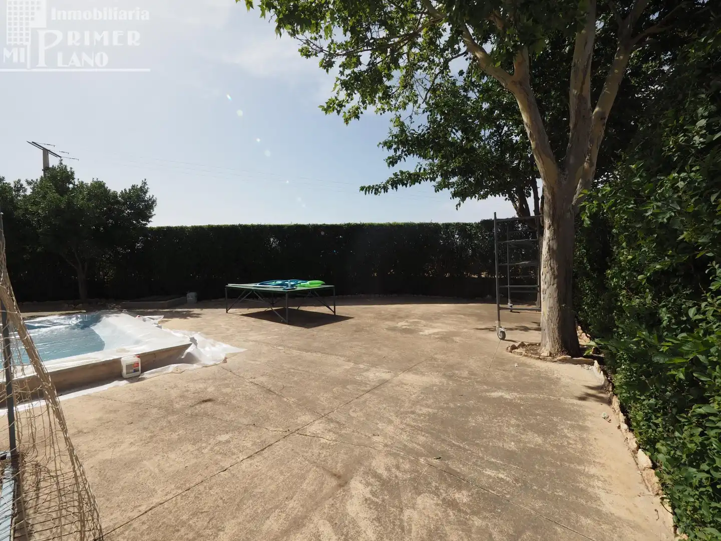 Garden of Houses for sale in Argamasilla de Alba  with Swimming Pool