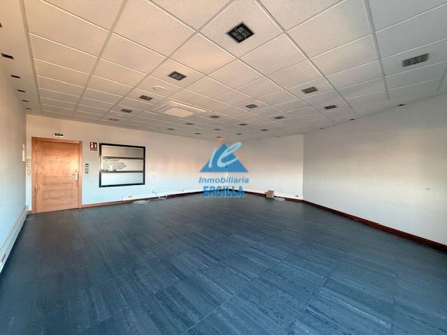 Office for sale in Barakaldo   with Air Conditioner and Heating