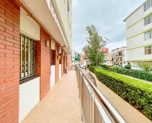 Exterior view of Planta baja for sale in Sitges  with Air Conditioner, Terrace and Balcony