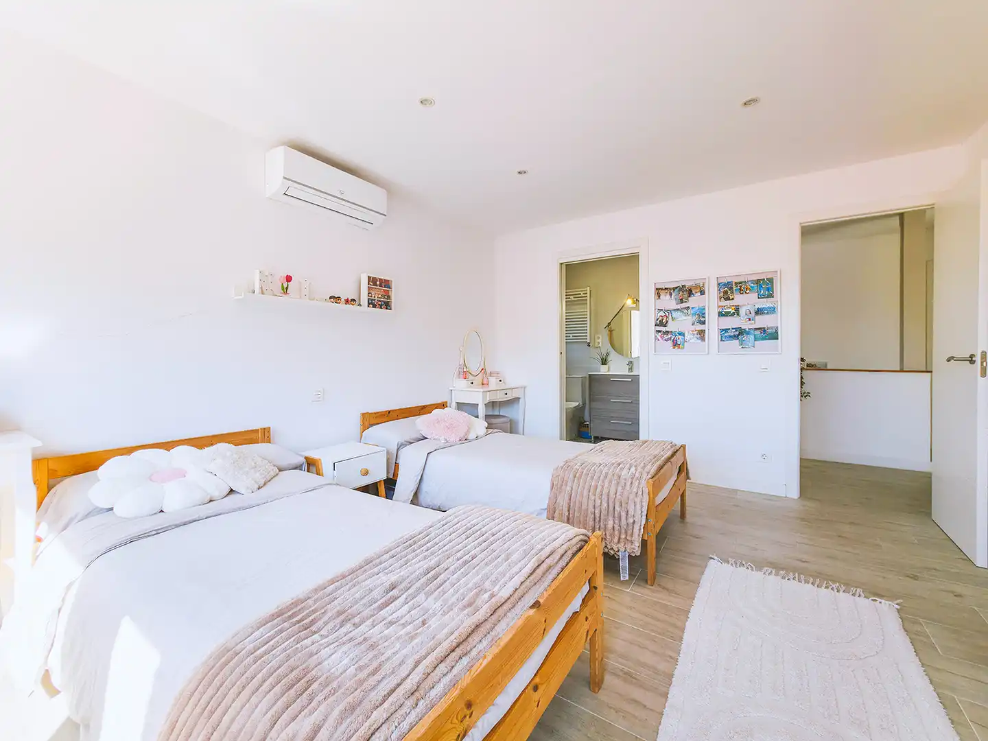 Bedroom of Houses for sale in Sant Pol de Mar  with Air Conditioner, Heating and Private garden