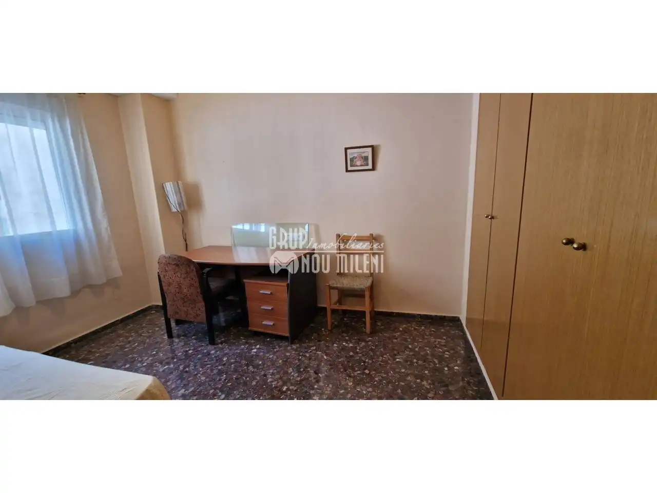 Habitación de Piso en venta en Burjassot con Amueblado y Balcón