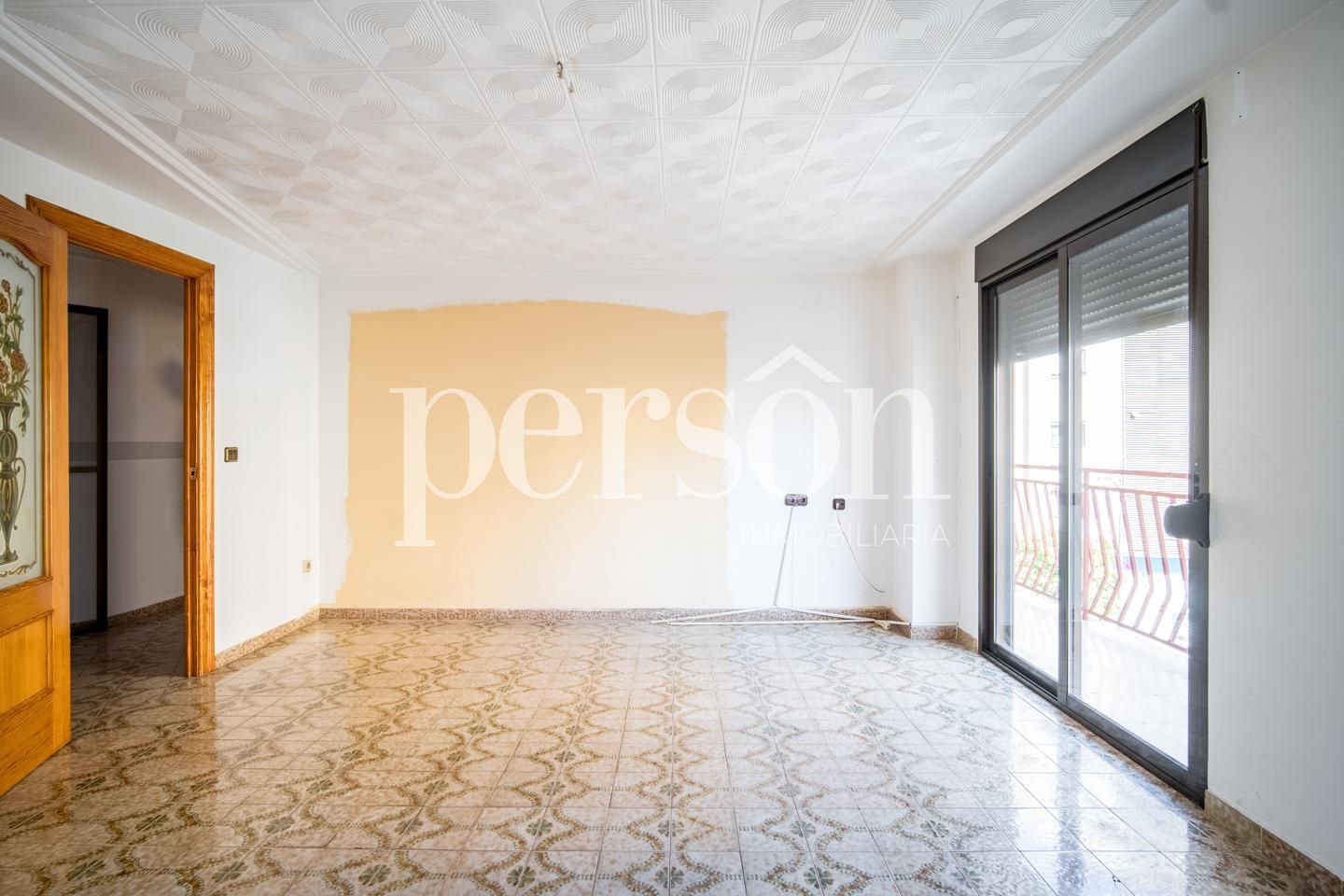 Bedroom of Flat for sale in  Valencia Capital  with Air Conditioner and Balcony