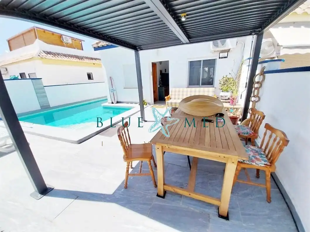 Piscina de Casa o xalet en venda en Mazarrón amb Aire condicionat, Terrassa i Piscina