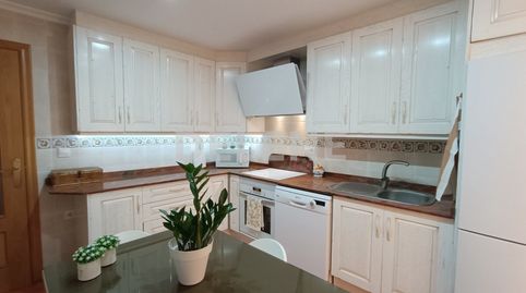 Foto 2 de Casa adosada en venta en Hellín, Albacete