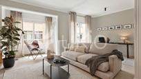 Living room of Apartment to rent in  Barcelona Capital  with Heating, Furnished and Oven