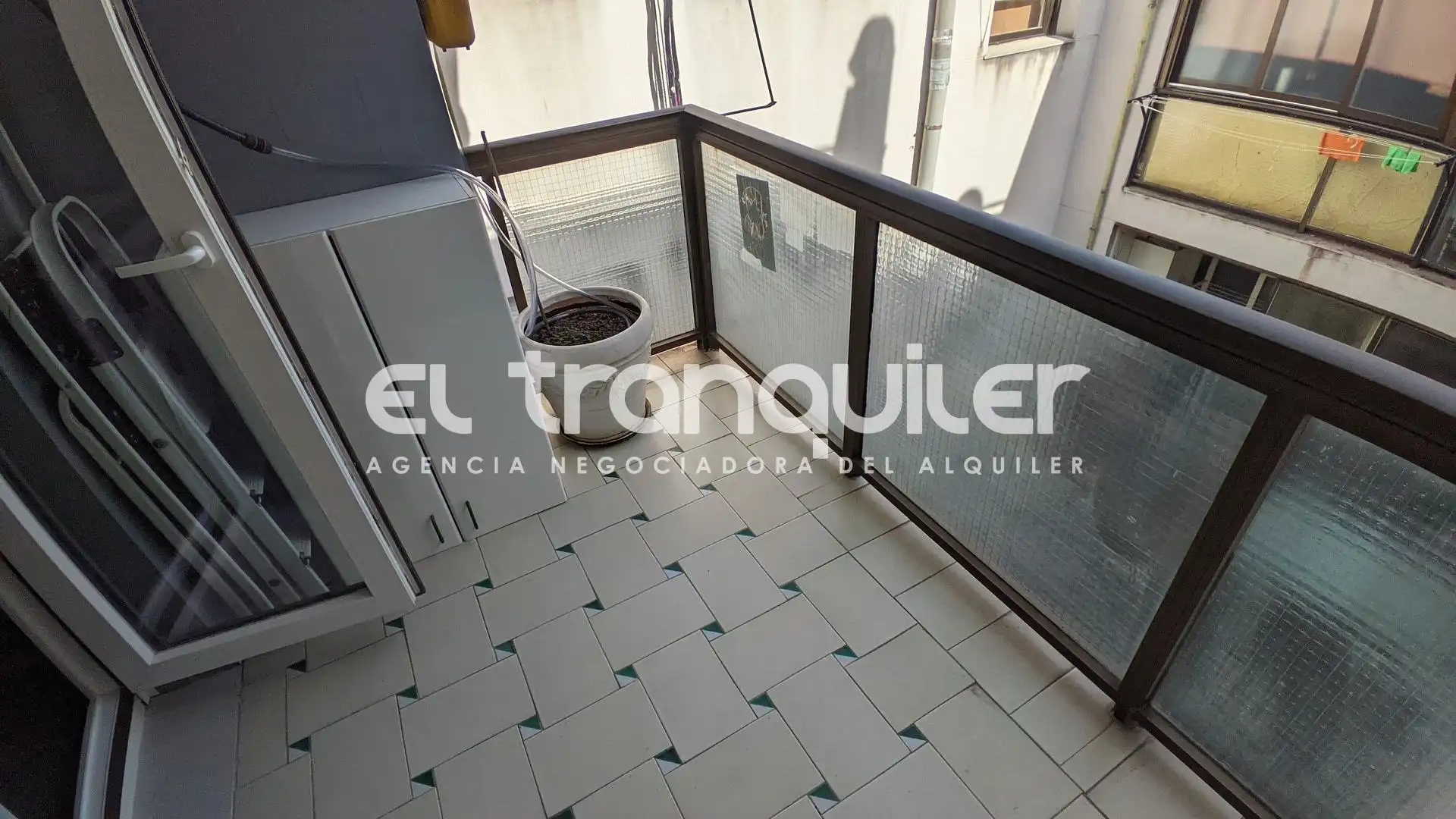 Terrasse von Wohnung zum Verkauf in Madrid mit Klimaanlage, Parkett und Terrasse