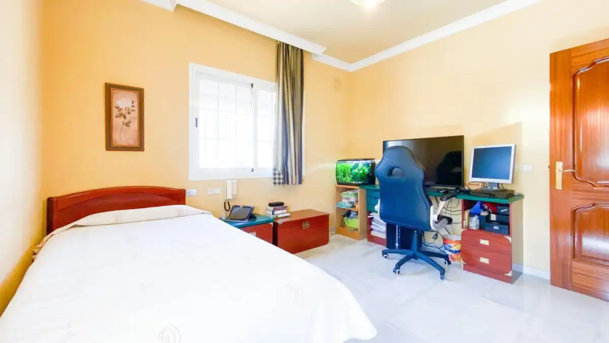 Habitación de Casa o chalet en venta en Mijas con Calefacción, Jardín privado y Terraza