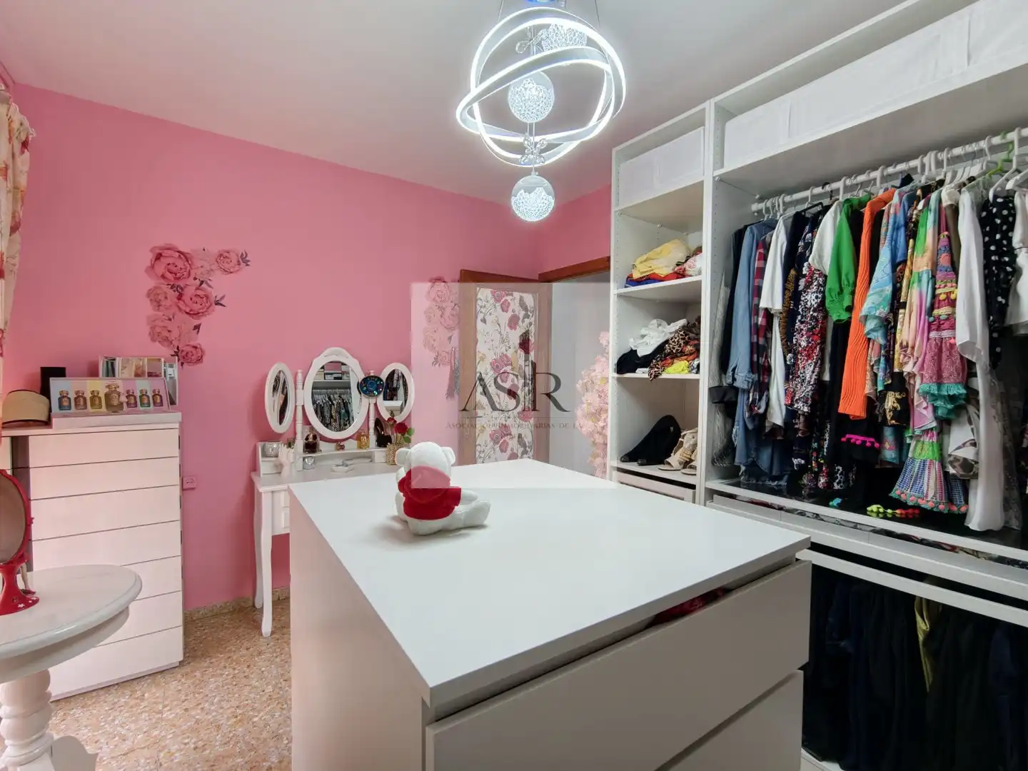 Habitación de Casa o chalet en venta en Manuel con Terraza, Trastero y Piscina