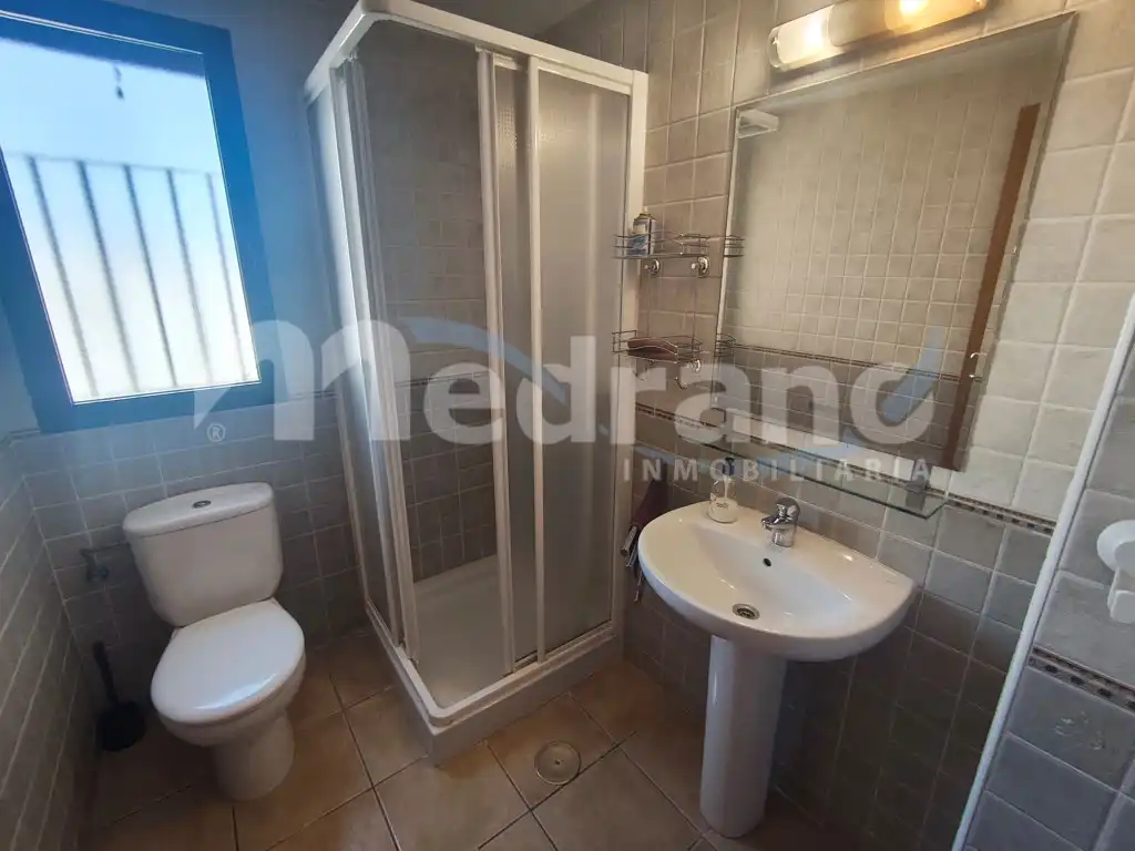 Baño de Piso en venta en Villajoyosa / La Vila Joiosa con Aire acondicionado, Calefacción y Jardín privado