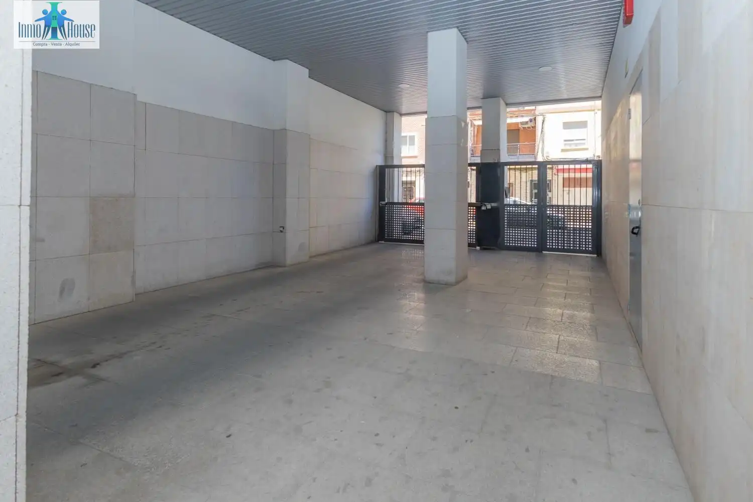 Piso en venta en Albacete con Aire acondicionado, Calefacción y Trastero