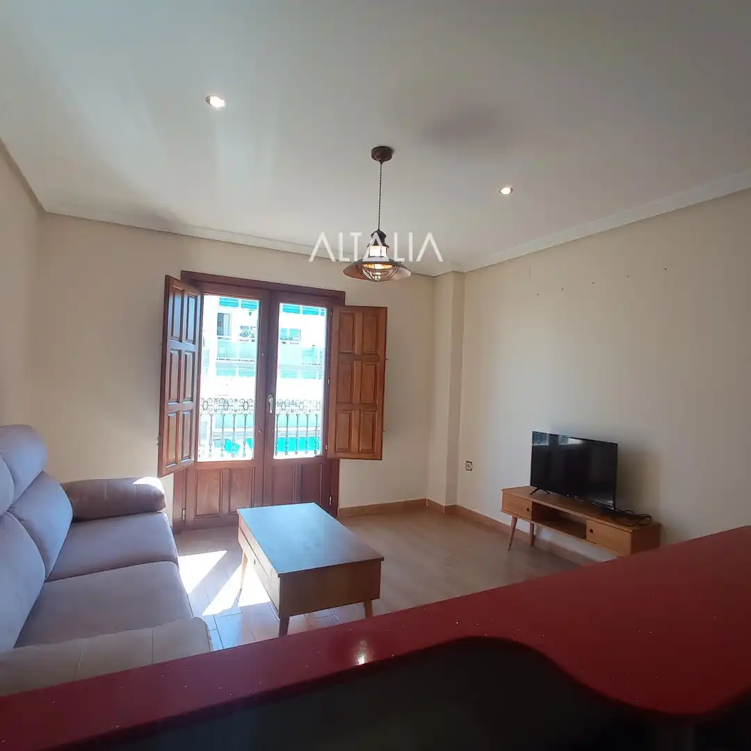 Living room of Flat for sale in Cuenca  with Heating, Terrace and Storage room