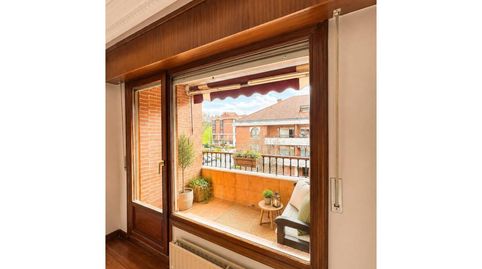 Foto 2 de Piso en venta en Paseo Landabarri, Artatza - Pinueta - Pinosolo, Leioa