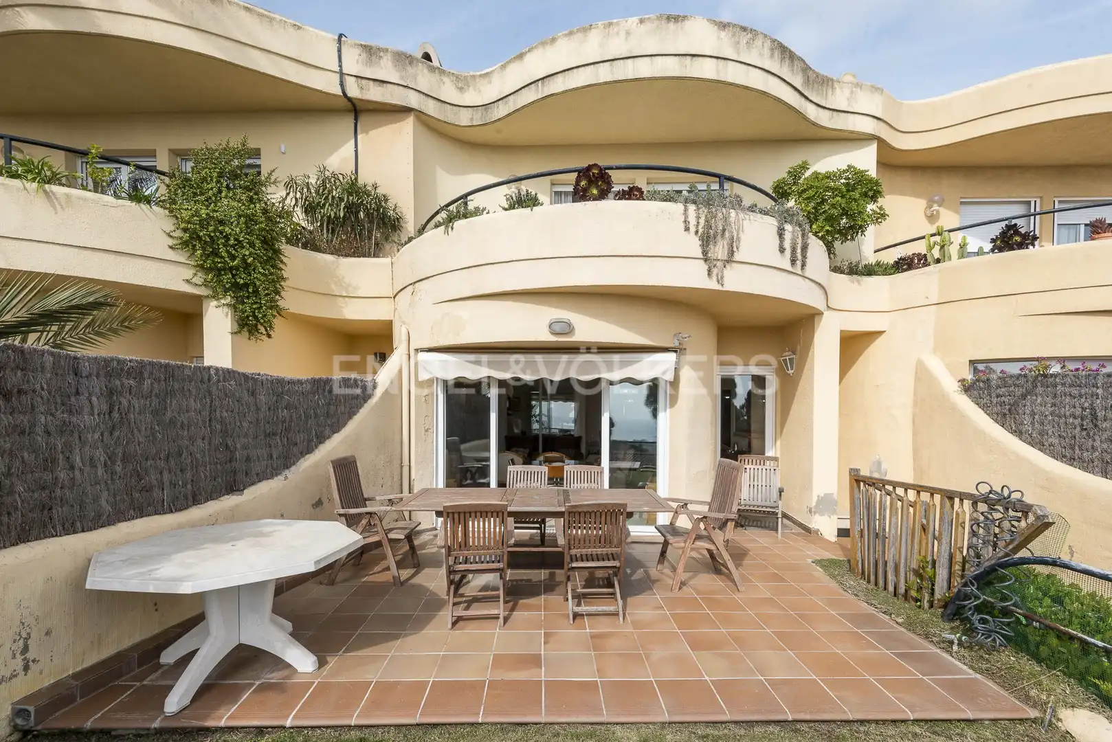 Terrassa de Casa adosada en venda en Sitges amb Aire condicionat, Calefacció i Jardí privat