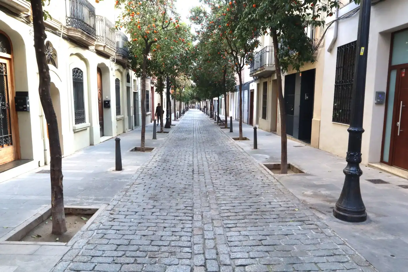 Vista exterior de Casa o xalet en venda en Barcelona amb Calefacció, Terrassa i Traster