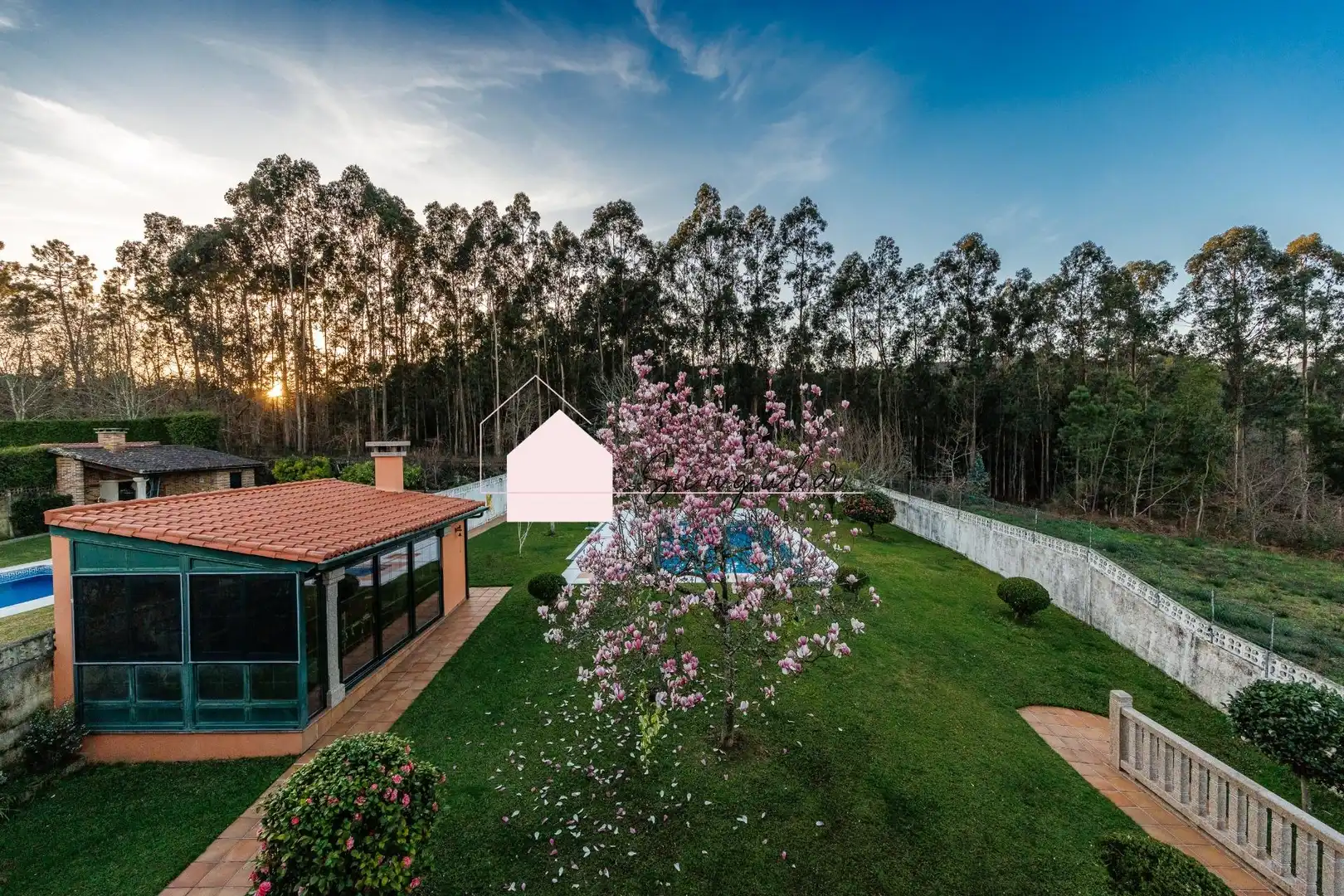 Garten von Haus oder Chalet zum Verkauf in Tui mit Heizung, Abstellraum und Schwimmbad