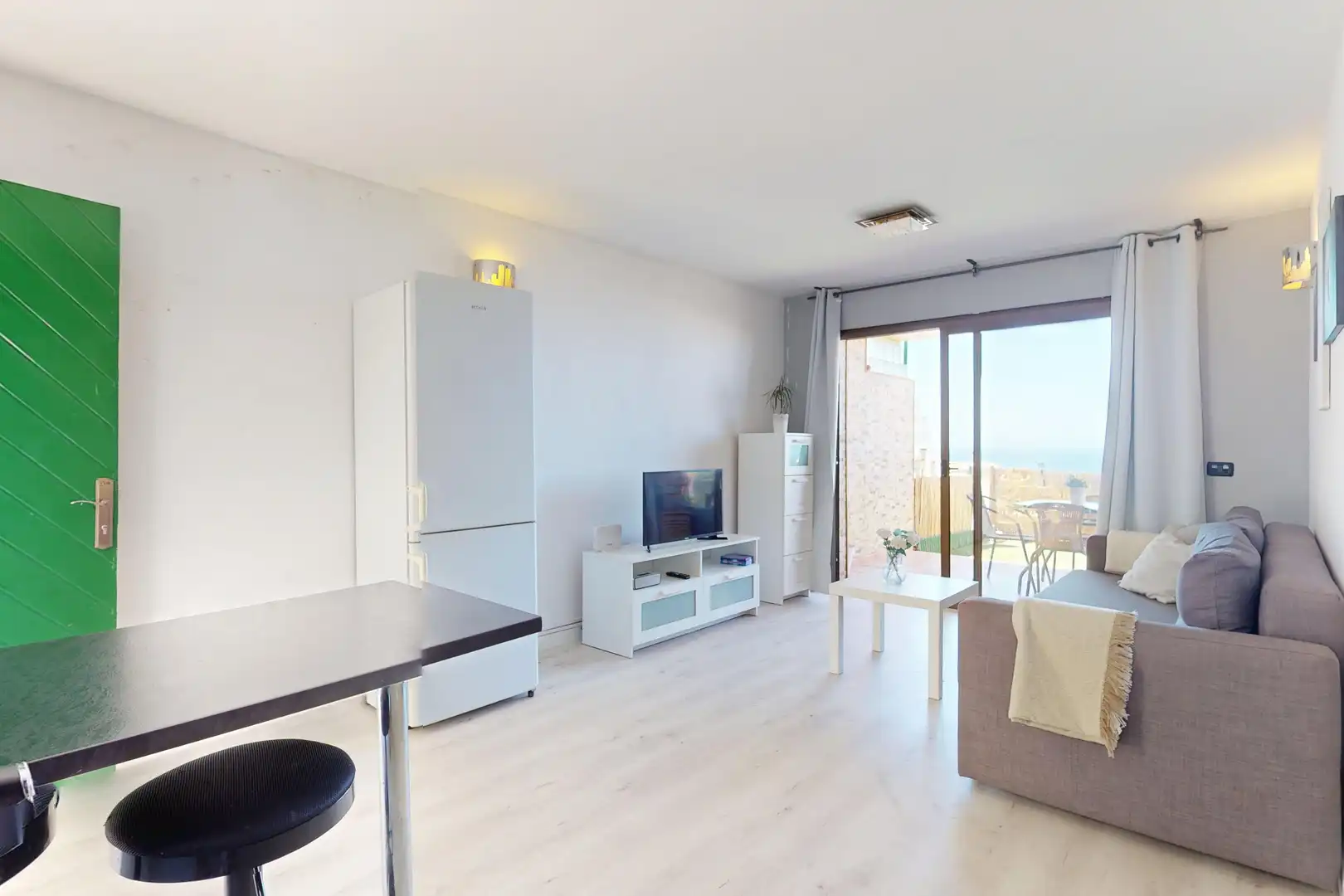 Living room of Flat for sale in Mogán  with Air Conditioner, Heating and Terrace