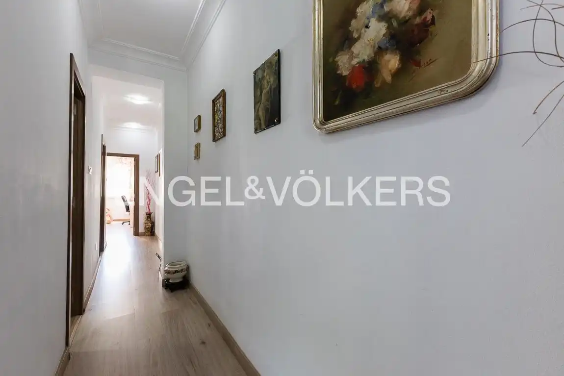 Piso en venta en Valencia con Aire acondicionado, Calefacción y Balcón