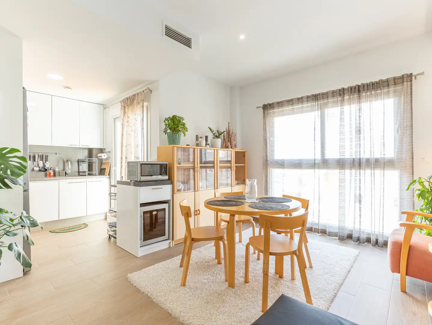 Habitación de Apartamento en venta en Torrevieja con Aire acondicionado, Calefacción y Amueblado