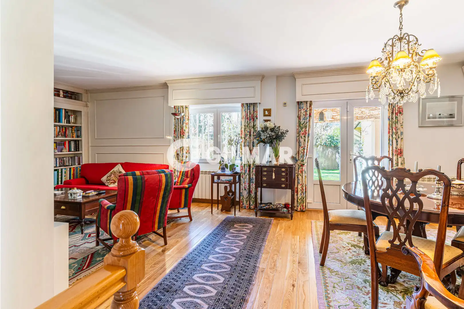 Sala de estar de Casa adosada en venta en Monte Rozas