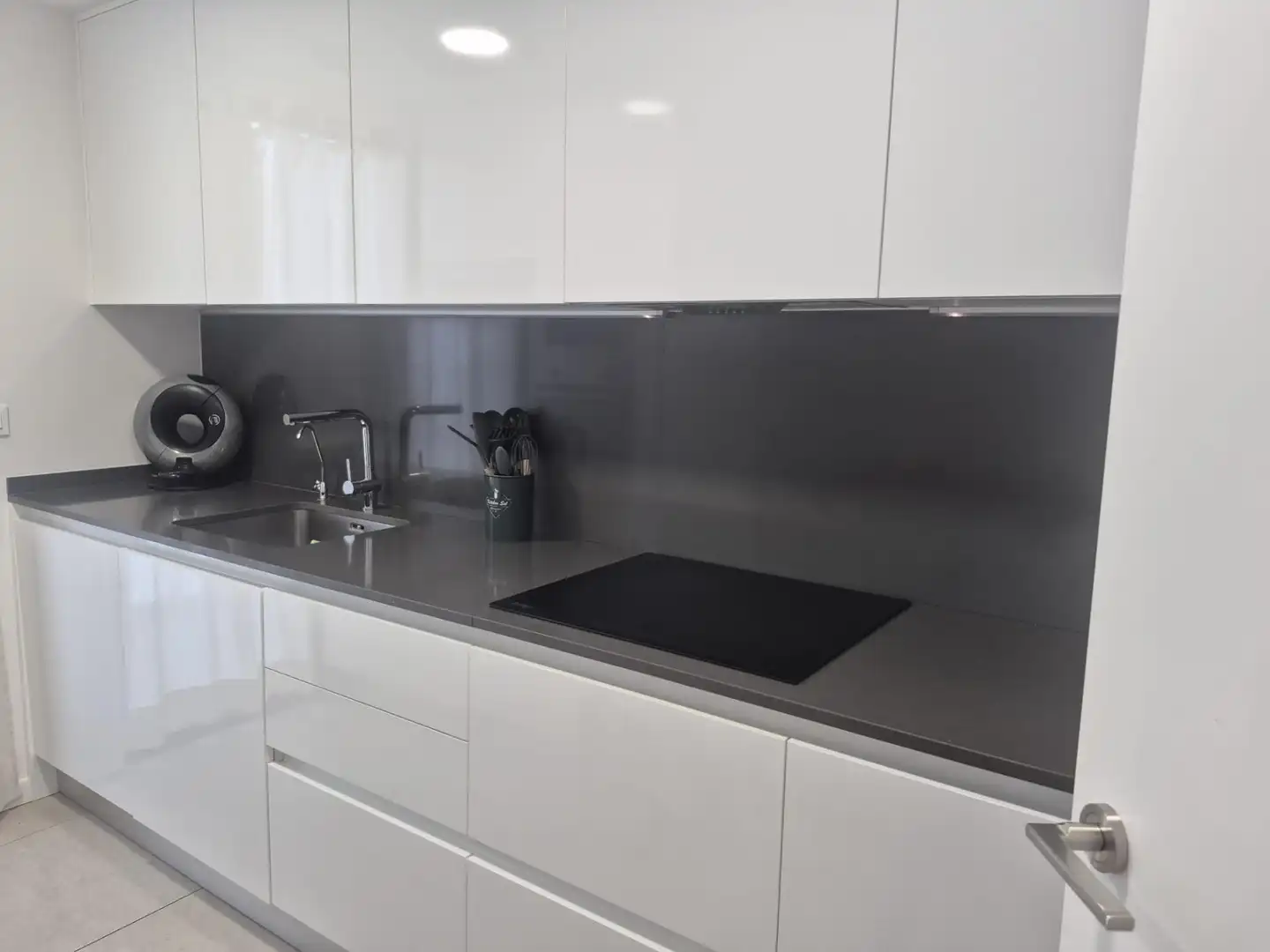 Cocina de Piso de alquiler en Alicante / Alacant con Aire acondicionado, Calefacción y Terraza