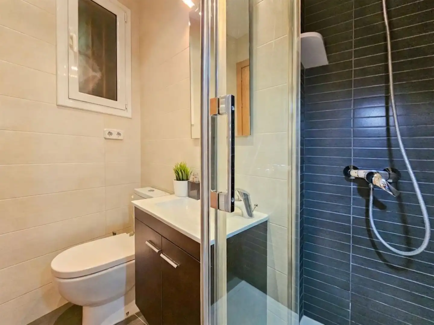 Flat with balcony for sale in Carrer IGUALADA, imagen 17