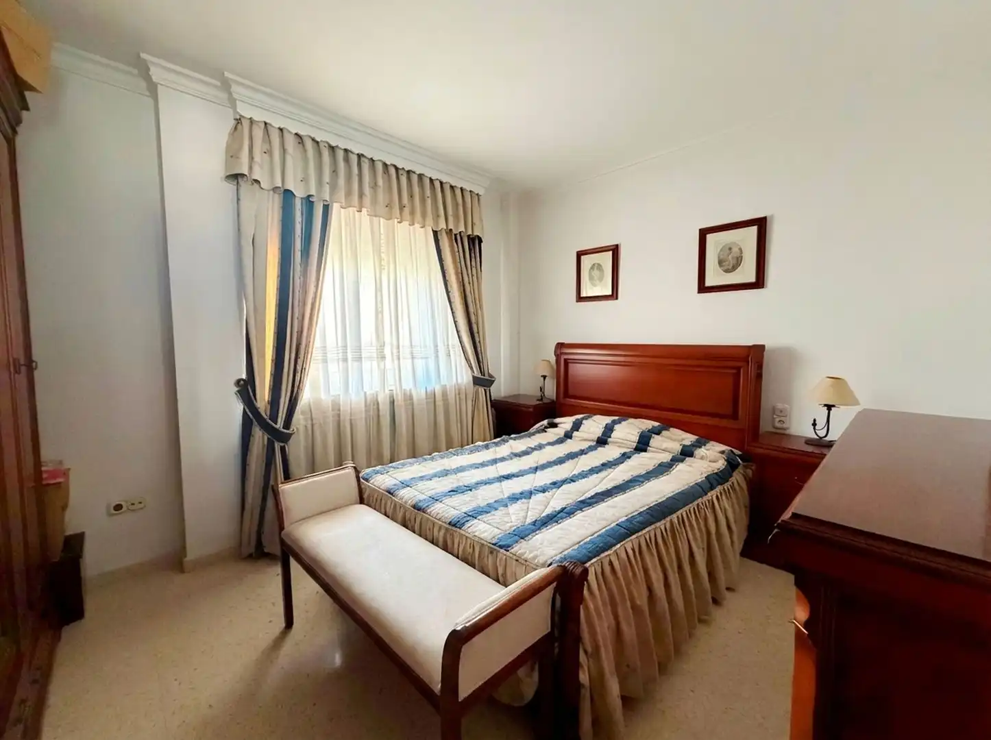 Schlafzimmer von Wohnung zum Verkauf in Antequera
