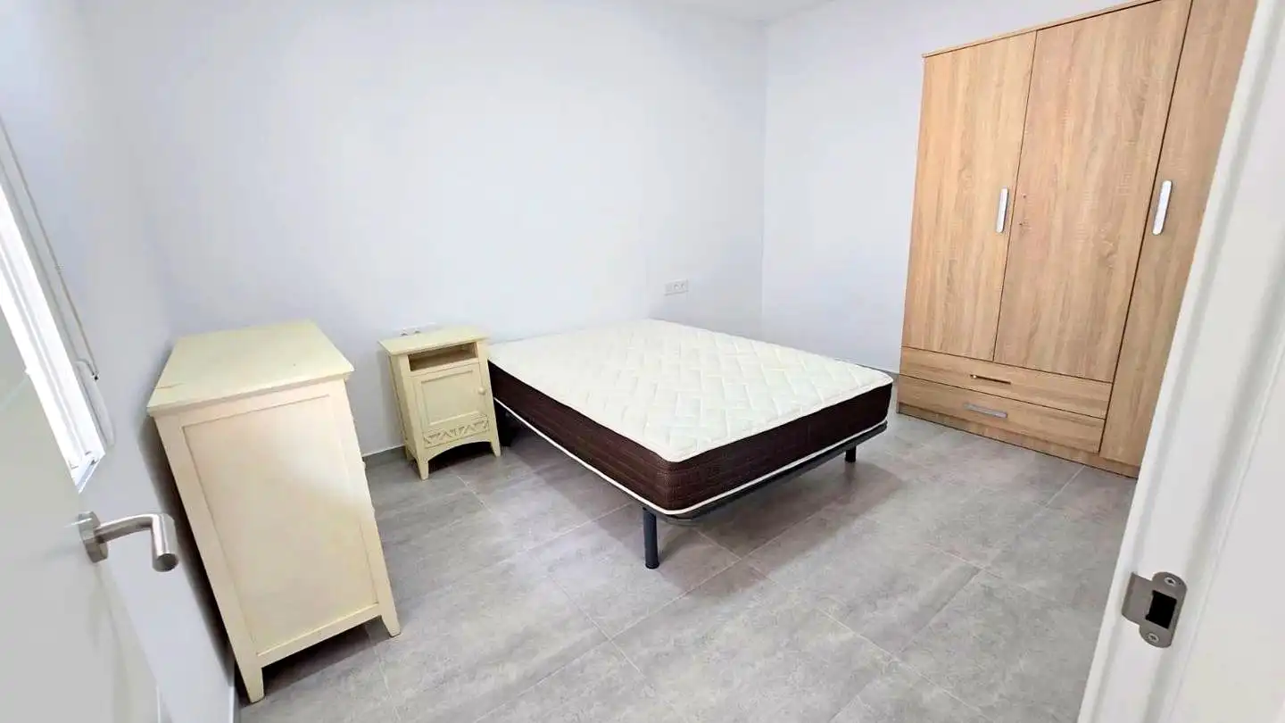Bedroom of Apartments for rent in Gandia  with Furnished