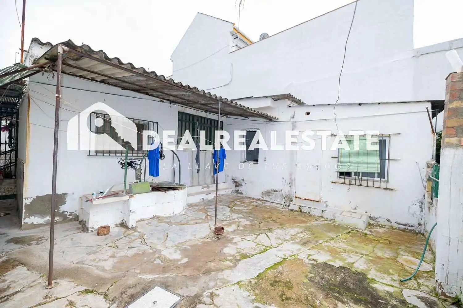 Vista exterior de Casa o chalet en venta en La Rinconada con Jardín privado y Trastero