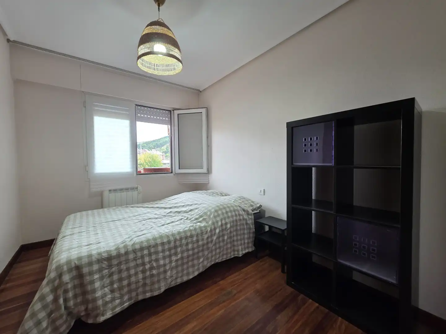 Schlafzimmer von Wohnung zur Miete in Castro-Urdiales mit Privatgarten, Terrasse und Schwimmbad