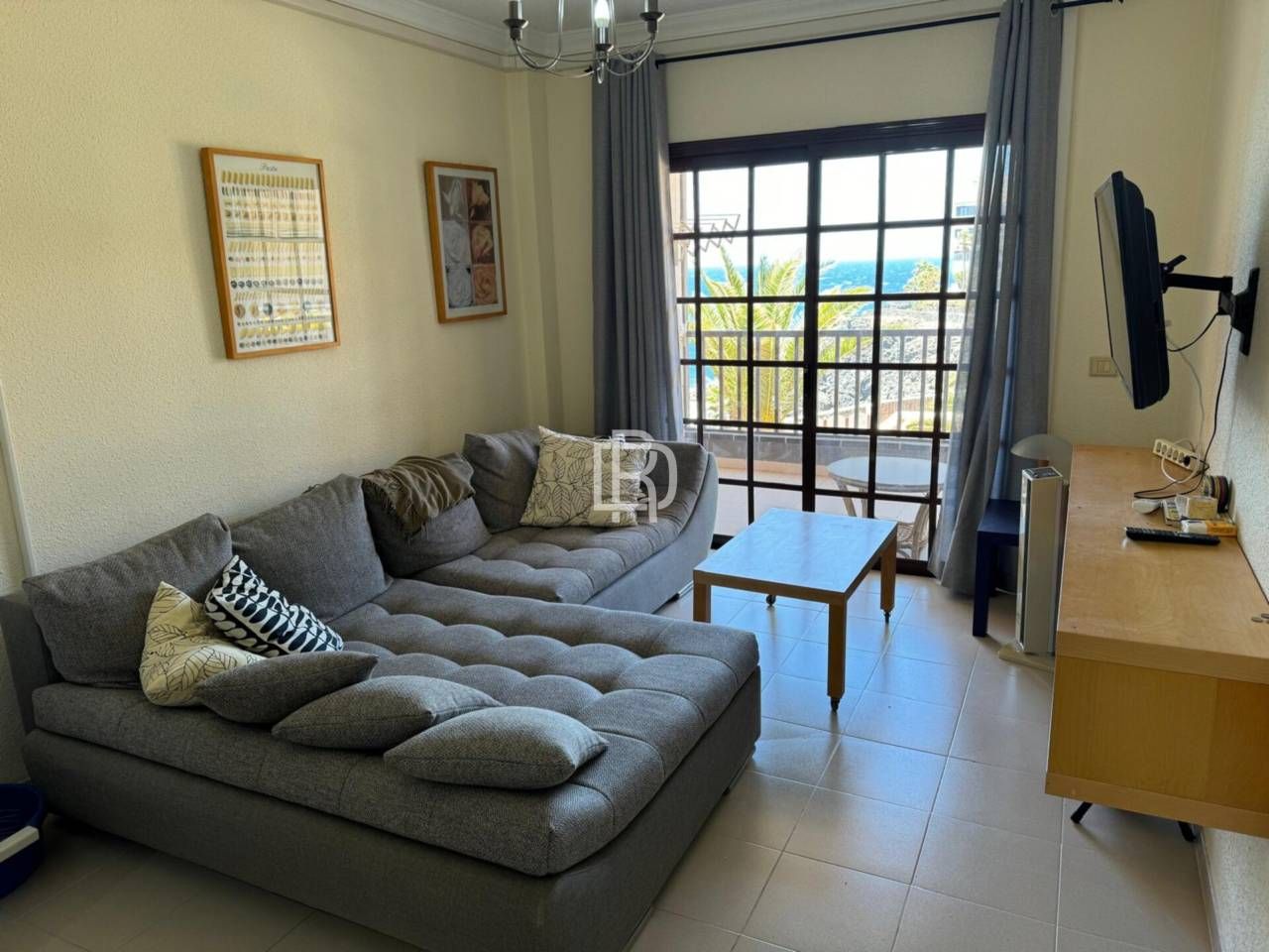 Flat to rent in Odisea, 1, Costa del Silencio, Arona