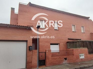 Adossat en venda a Segovia