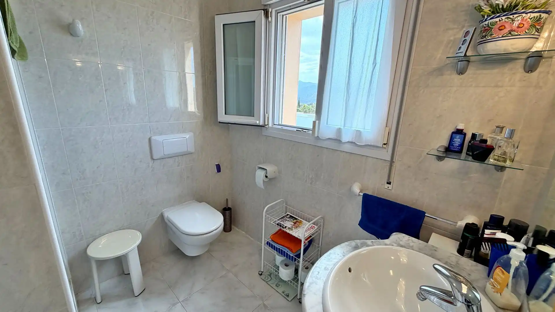 Baño de Casa o chalet en venta en Orba con Aire acondicionado, Calefacción y Jardín privado