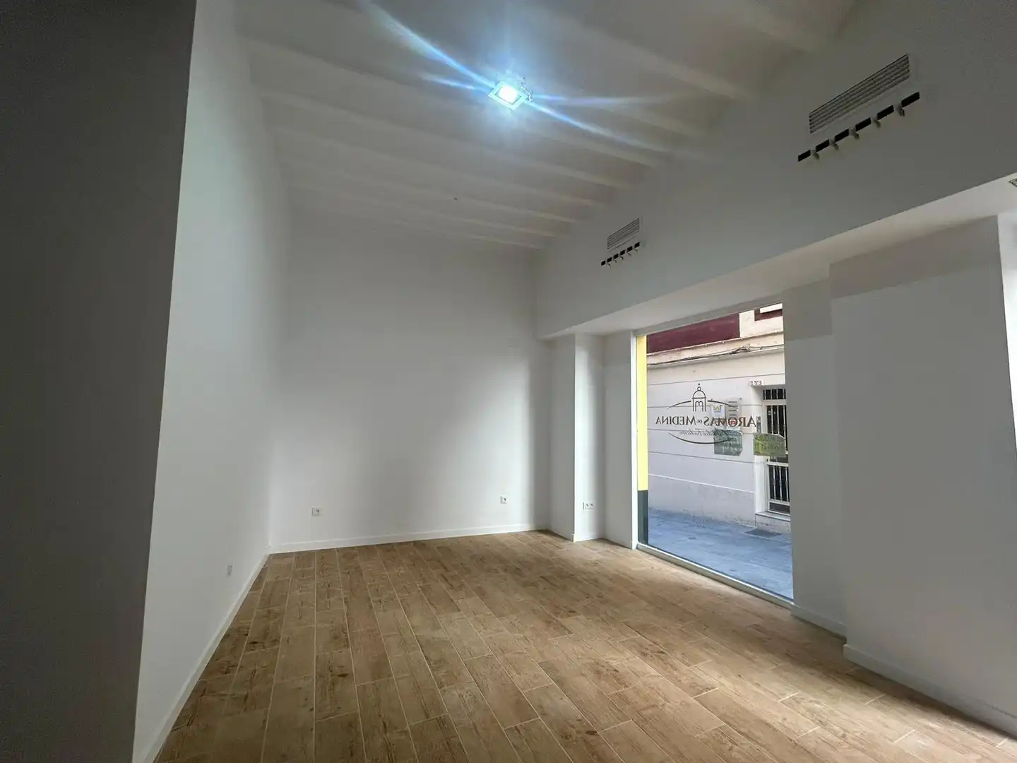 Local de lloguer en Cádiz