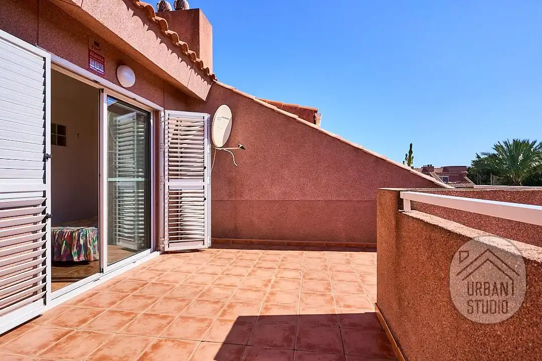 Terrassa de Casa o xalet en venda en Alicante / Alacant amb Aire condicionat, Calefacció i Terrassa