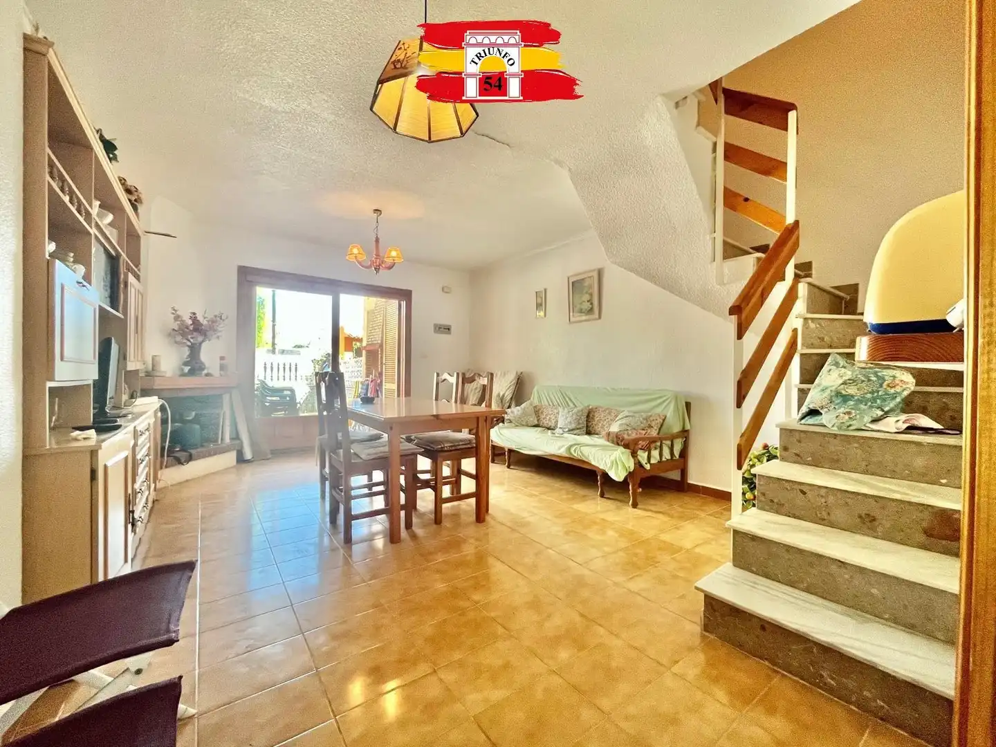 Vista exterior de Casa o chalet en venta en Torrevieja con Terraza, Amueblado y Balcón