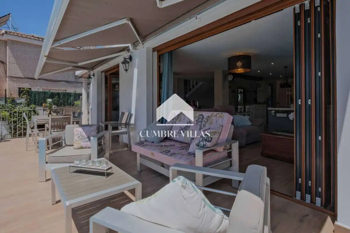 Terraza de Casa o chalet en venta en Almuñécar con Jardín privado, Terraza y Amueblado