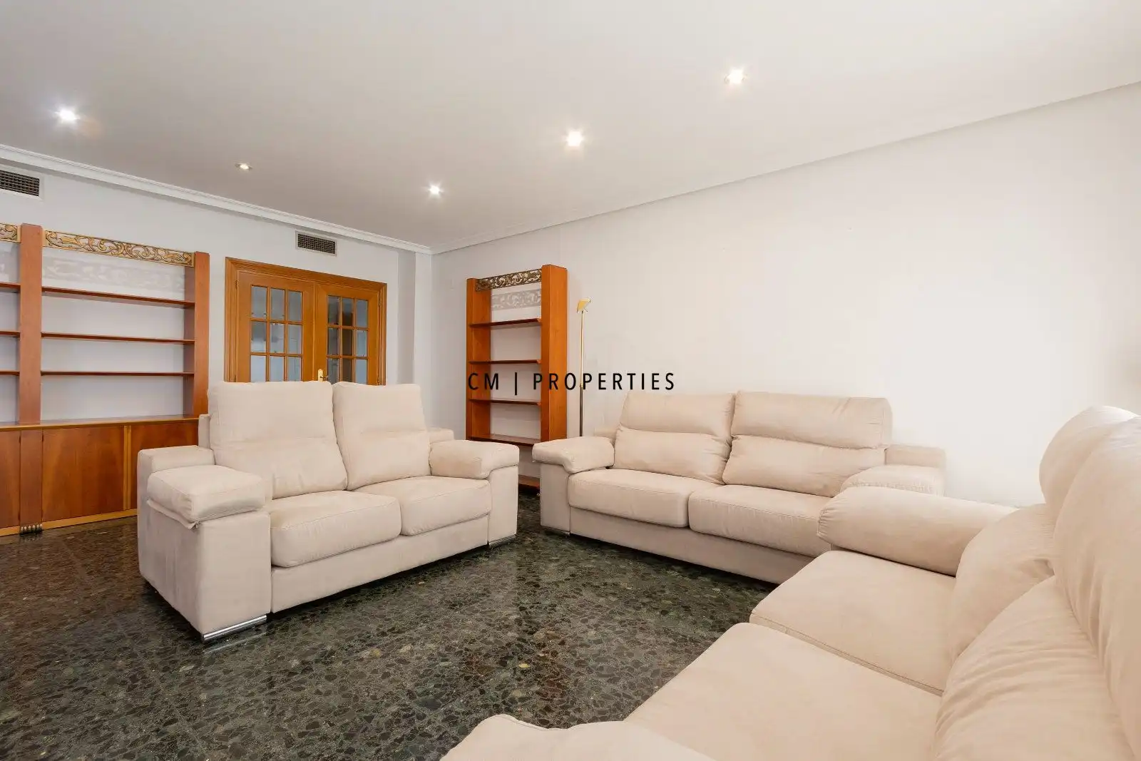 Living room of Flat for rent in Valencia  with Air Conditioner, Heating and Terrace