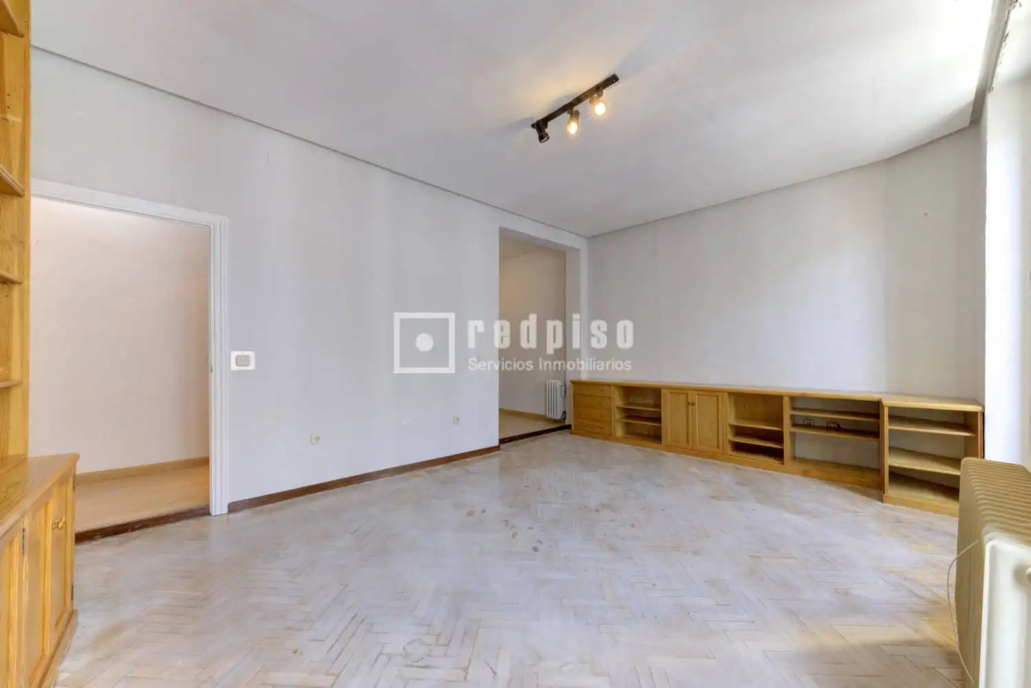 Sala d'estar de Pis en venda en Madrid amb Aire condicionat, Calefacció i Parquet