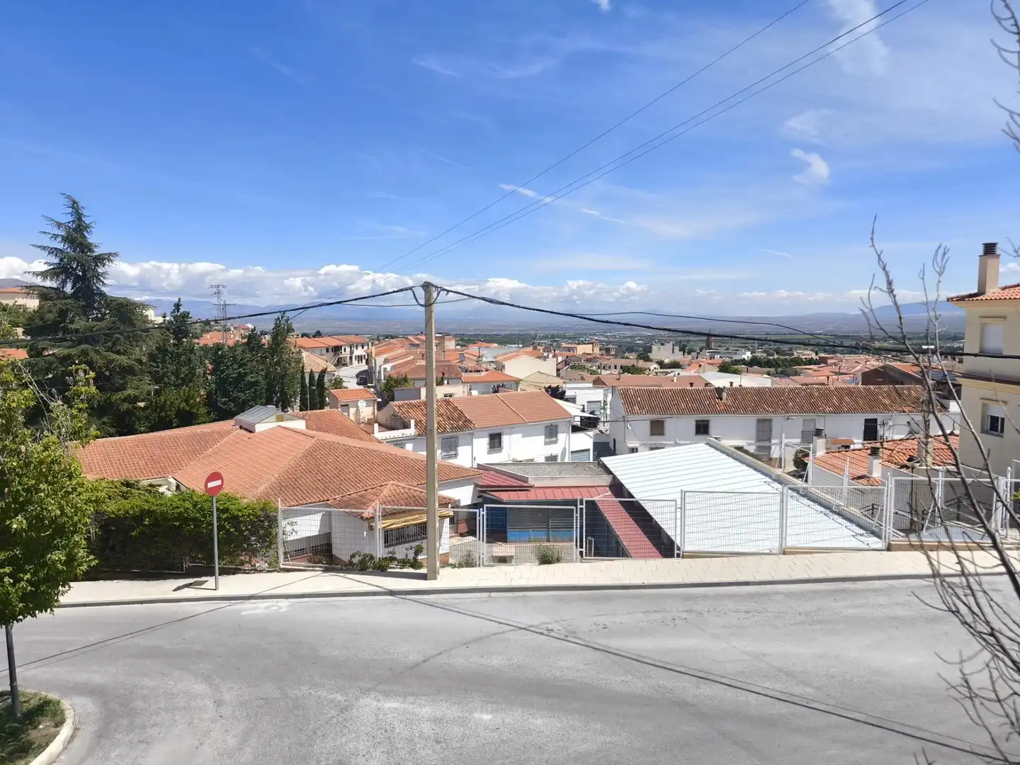 Vista exterior de Casa adosada en venta en Baza con Terraza