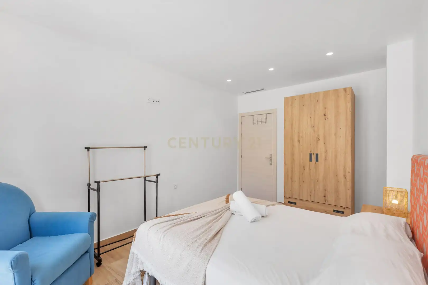 Dormitori de Casa o xalet en venda en Catral amb Aire condicionat, Jardí privat i Piscina