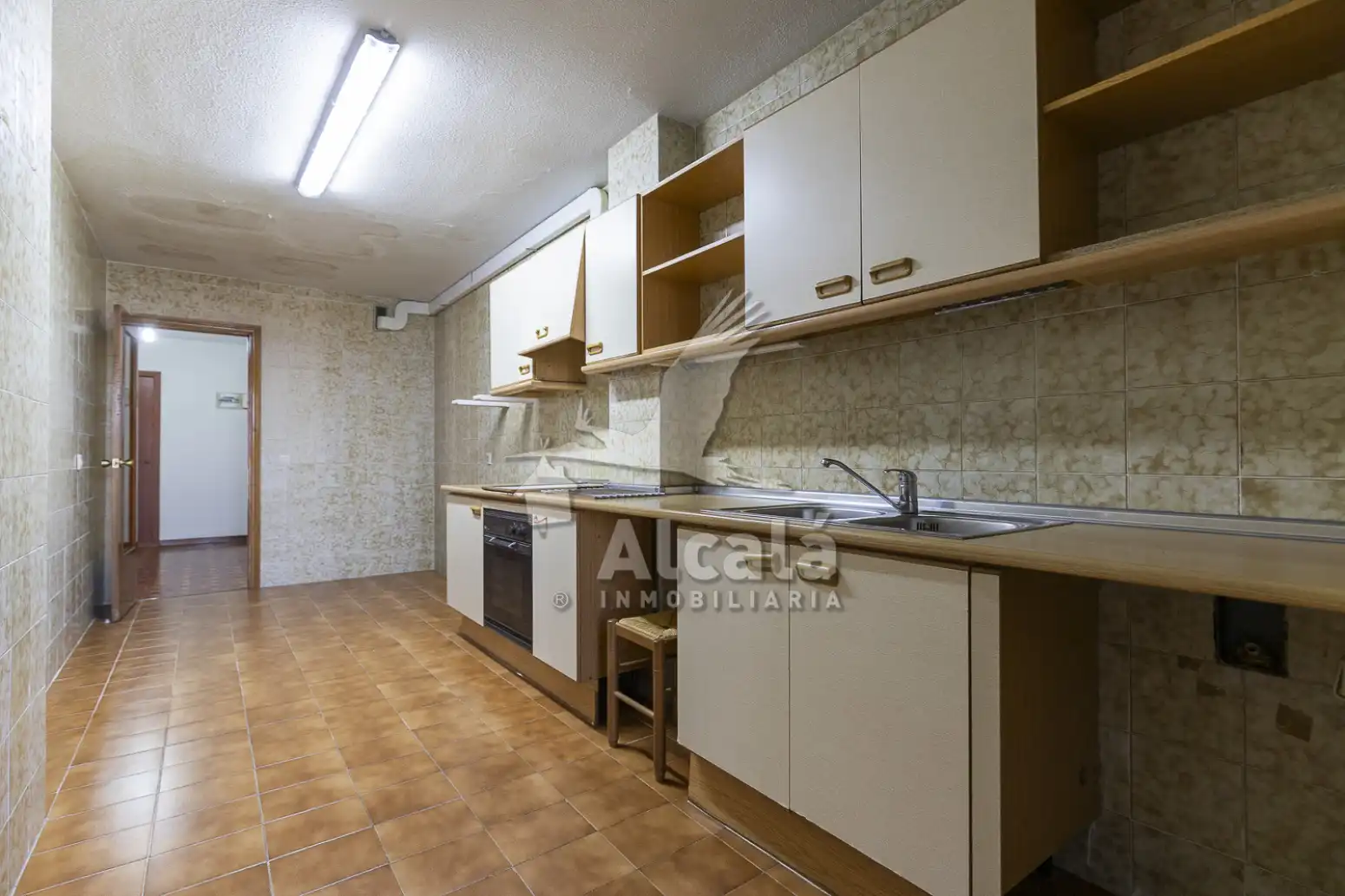 Cocina de Piso en venta en Alcalá de Henares con Calefacción, Parquet y Terraza